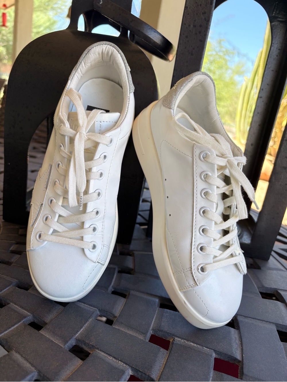 Golden Goose White Leather Low-Top Sneakers with Silver Heel Tab - Picture 2 of 8